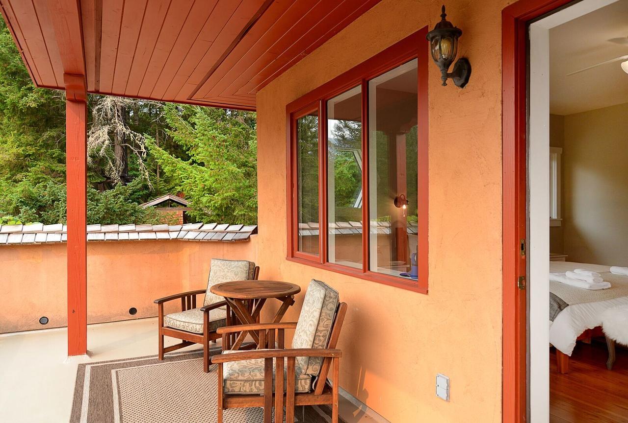 Sunshine Villa B&B Madeira Park Eksteriør billede