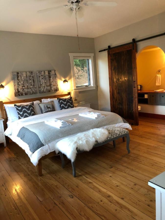 Sunshine Villa B&B Madeira Park Eksteriør billede